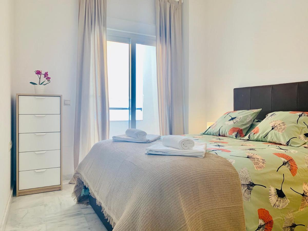 Homely Malaga Parras Con Terraza Interior Y Parking Privado Bajo Suplemento Exteriör bild
